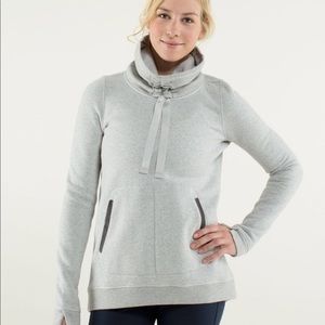 Lululemon Avenue Pullover